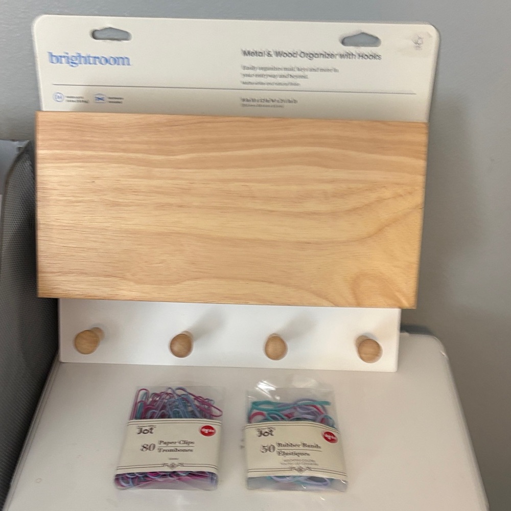 Natural Wood Wall Organizer with White Hooks - NWT!